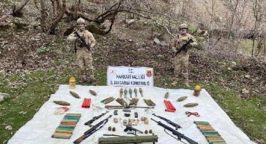 İçişleri: Hakkari'de terör örgütüne ait sayıda silah ve mühimmat ele geçirildi