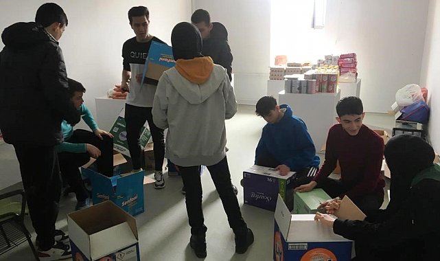 İhtiyaç sahibi 16 aileye yardım kolisi dağıttılar