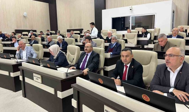 İl Özel İdare ekipleri deprem bölgesinde özveriyle çalıştı
