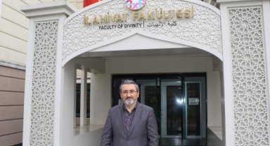 İlahiyat Fakültesi Dekanı Şahin: Sağlık, ibadetten önce gelir