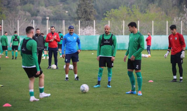 İsmet Taşdemir: "Altay'a karşı kendi benliğimiz gibi oynayabilirsek üstesinden gelebiliriz"