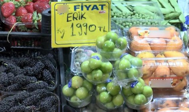 İstanbul'da çeyrek altın fiyatına 1 kilo erik