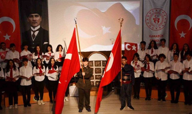 İstiklal Marşı'nın kabulünün 102. yılı kutlandı