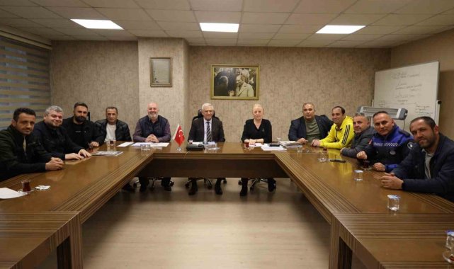 İzmit Belediyesi'nde en düşük işçi maaşı 16 bin 800 lira oldu