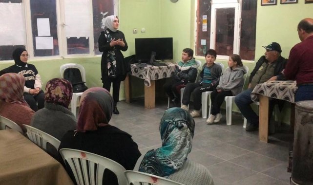 Karacasu'da vatandaşlar teknoloji alışkanlığı konusunda bilgilendirildi