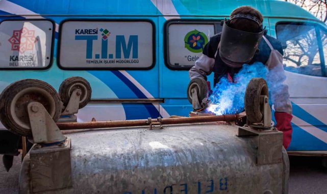 Karesi'de 1 yılda 900 yeni çöp konteynırı dağıtıldı