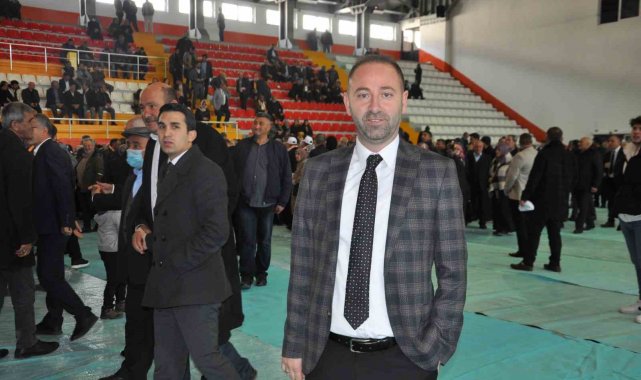 Kars AK Parti'de temayül heyecanı