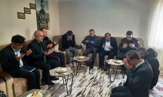Kaymakam Çiçek: "Şehitlerimizin hakkını ne yapsak ödeyemeyiz"
