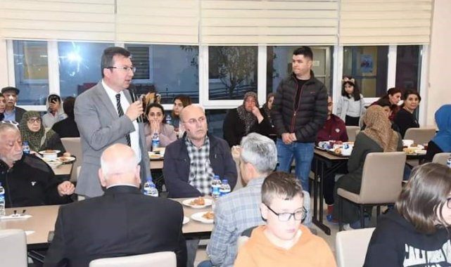 Kaymakam Şahin, depremzedelerle iftarda buluştu