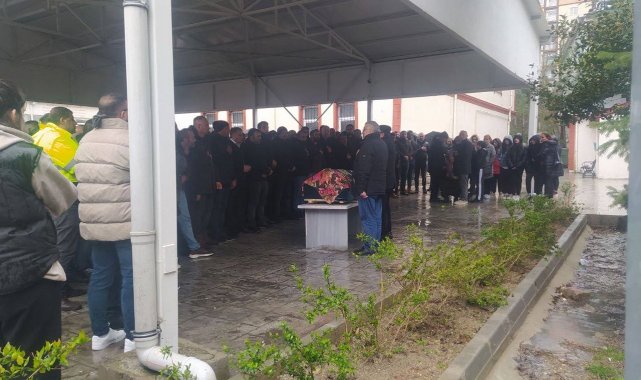 Kazada hayatını kaybeden İpek Bahadır son yolculuğuna uğurlandı
