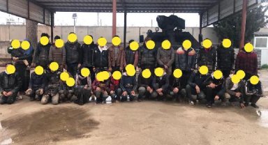 Kilis'te 30 kaçak göçmen yakalandı