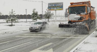 Konya'da 2 ilçede eğitime kar engeli