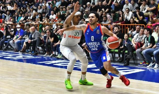 Konyaspor - Anadolu Efes: 83-99