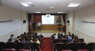 Kreş öğretmenleri çocuklara depremi anlatmak için eğitim aldı