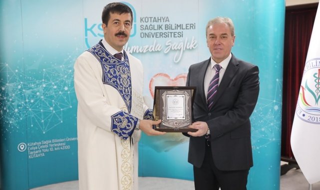 KSBÜ'de yeni rektör Ahmet Tekin görevine başladı