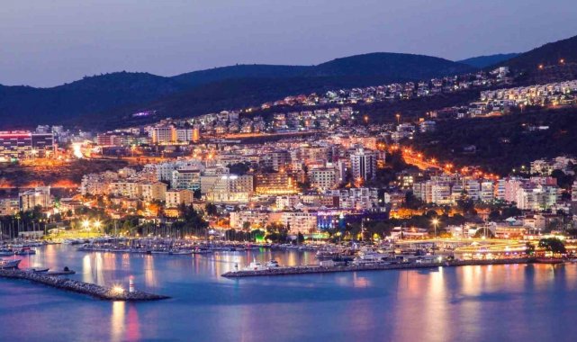 Kuşadası, yaşamak ve yatırım yapmak isteyenler için cazibe merkezi oldu