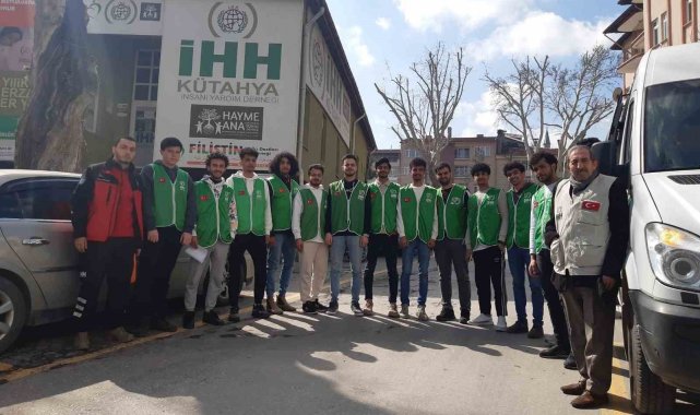 Kütahya İHH'dan deprem bölgesine 15 kişilik acil yardım ekibi