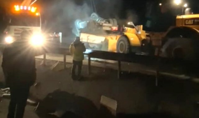 Kütahya'da kimyasal madde yüklü tır devrildi: 1 yaralı