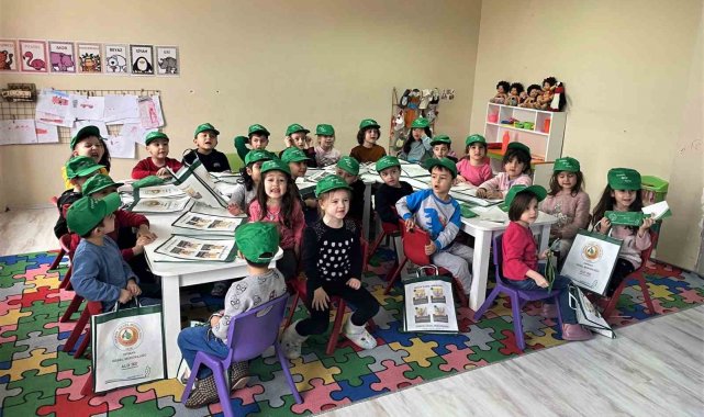 Kütahya'da öğrencilere ağaç ve orman sevgisi anlatıldı