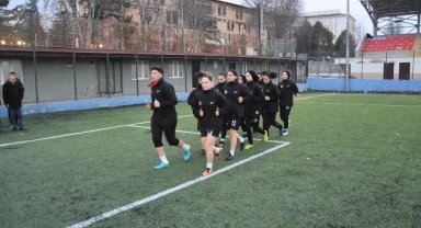 Kütahya'nın ilk kadın futbol takımı üst ligleri hedefliyor