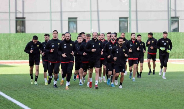 Lider Aliağaspor FK, Çeşme Belediyespor maçına hazırlanıyor