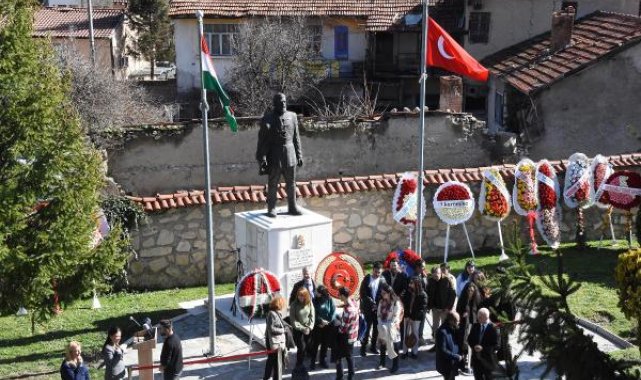 Macaristan milli kahramanı Lajos Kossuth Kütahya'da anıldı