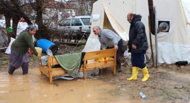 Malatya'da sağanak sele dönüştü