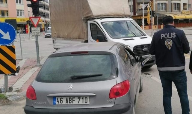 Malatya'da üç araç kazaya karıştı: 6 yaralı
