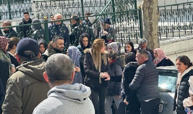 Maltepe'de öldürülen baba ve oğlu, gözyaşlarıyla son yolculuğuna uğurlandı