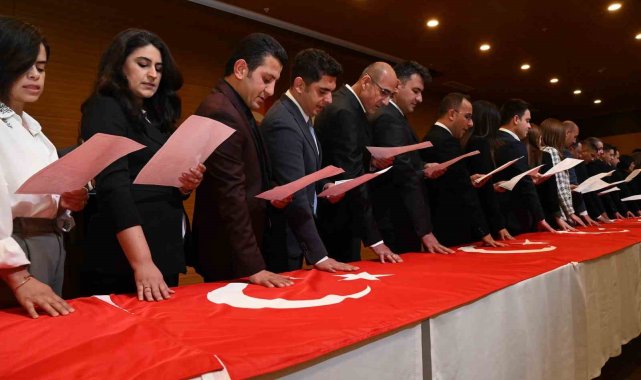 Manavgat Belediyesi'nde 30 yeni memur yemin ederek görevine başladı
