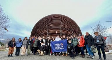 MBA Okulları öğrencileri, bilim eğitimi için CERN'de buluştu