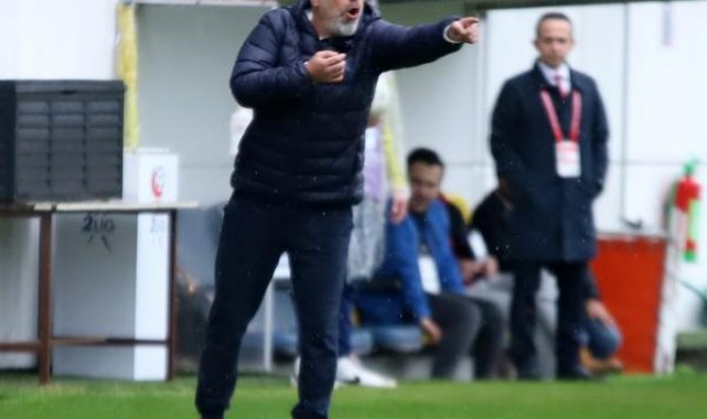 Menemen FK'da Özden Töraydın kaldı