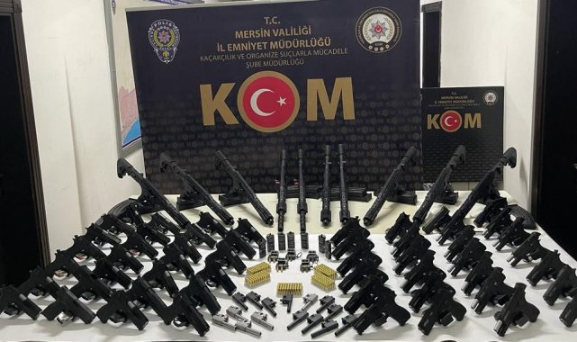 Mersin'de 12'si suikast tabancası 84 silah ele geçirildi