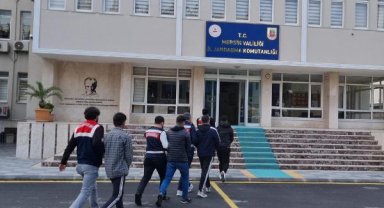 Mersin'de 'yüksek kazançlı ek iş vaadi' ile dolandırıcılığa 4 tutuklama