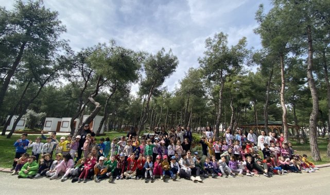 Minikler baharın gelişini kutladı