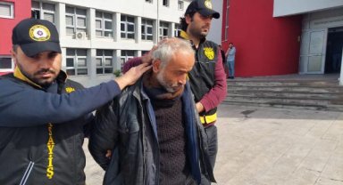 Motosiklet hırsızlığından aranıyordu, klima çalarken yakalandı