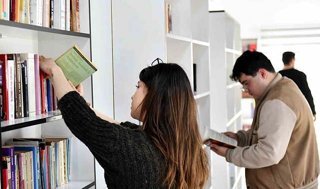 Muratpaşa'da Cengiz Aytmatov Kütüphanesi açıldı