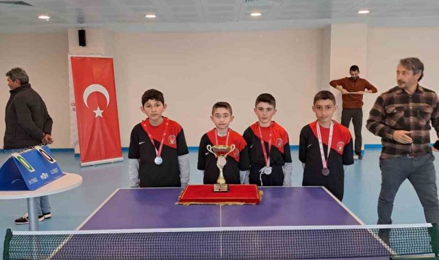 Okul sporları yarışması Posof rüzgarı