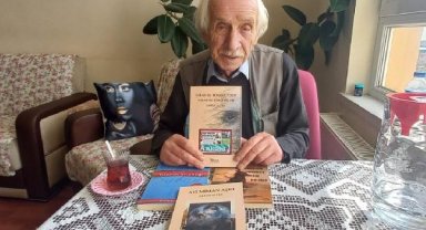 Okuma yazmayı askerde öğrendi, 4 kitap çıkardı