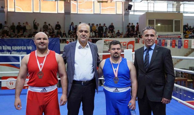 Ortaca'da Türkiye gençler ferdi boks şampiyonası