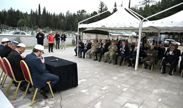 Osmaniye'de depremlerde hayatını kaybedenler için mevlit okundu