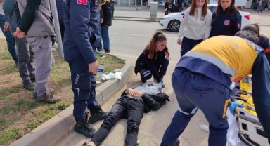 Otomobil ile çarpışan motosikletin sürücüsü İsmail, ağır yaralı