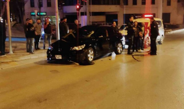 Otomobilin çarptığı yaya ağır yaralandı