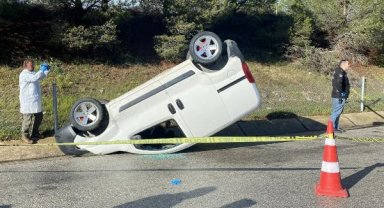 Otomobille polisten kaçarken tabanca ile intihar etti, kaçırdığı kız da kazada öldü