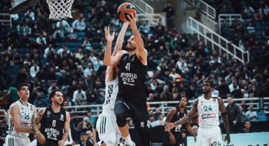 Panathinaikos - Anadolu Efes: 82-87