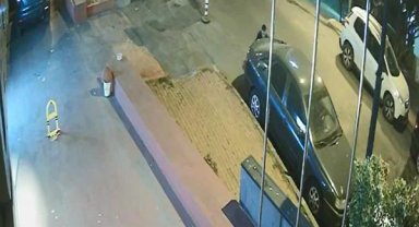 Park halindeki otomobillerden hırsızlık yapan şüpheli yakalandı