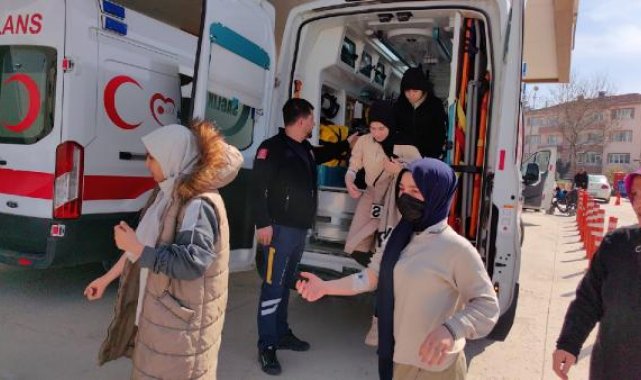 Patlamış mısır tüketen öğrenciler hastanelik oldu