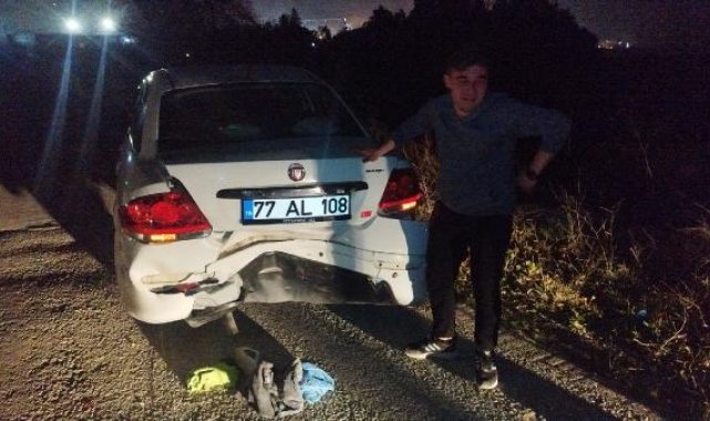Patlayan lastiği değiştiren sürücüye çarpıp kaçtı; polise teslim oldu