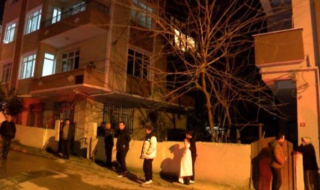 Pendik'te ailesiyle tartışıp evi ateşe verdi