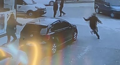 Pendik'te esnafa silahlı saldırı kamerada